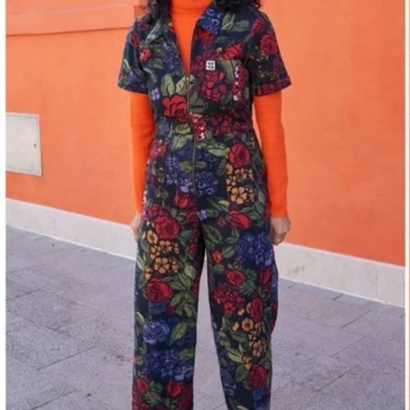 Lucy & Yak Ragan Organic Cotton Cropped Jumpsuit in Maria Print - Picture 2 of 12